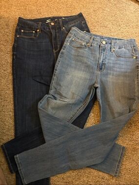Two pairs Women’s Blue Denim Jeans - Light and Dark Wash Pack